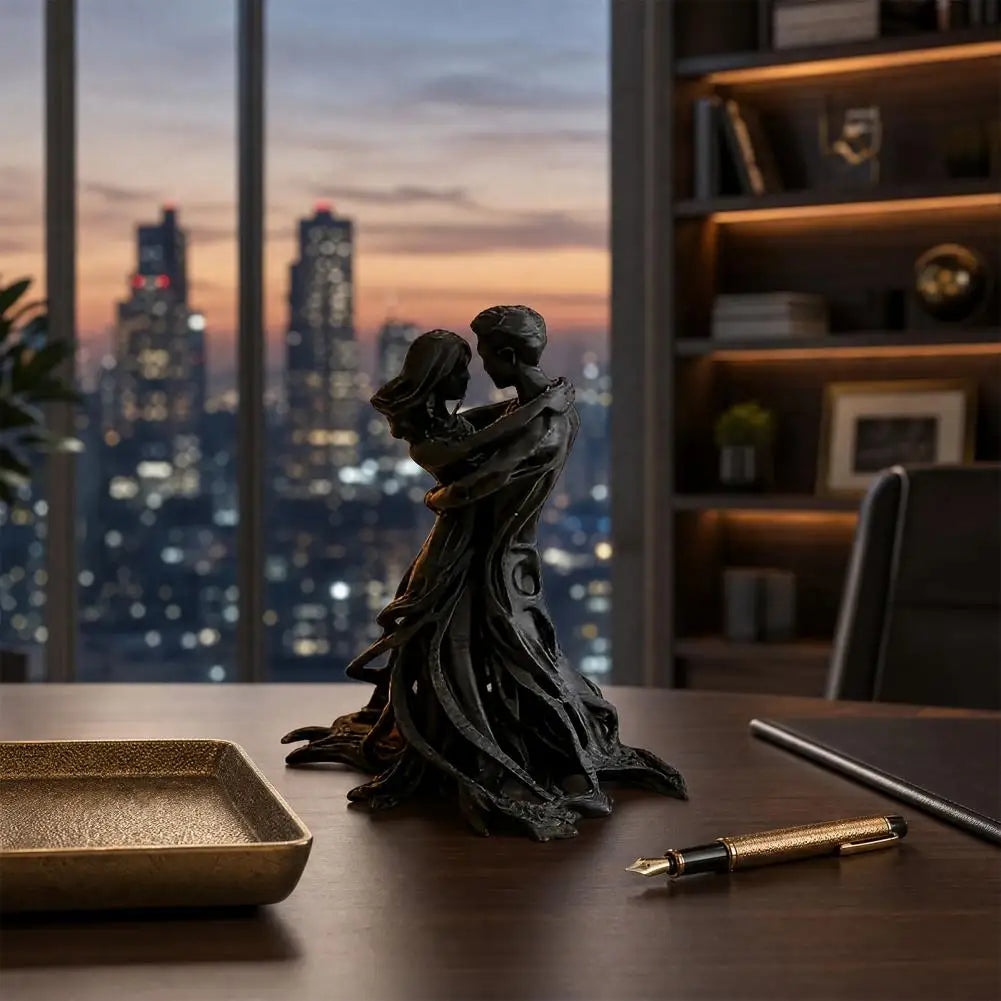 3D Printed Couple Embrace Statue – Wedding Decor